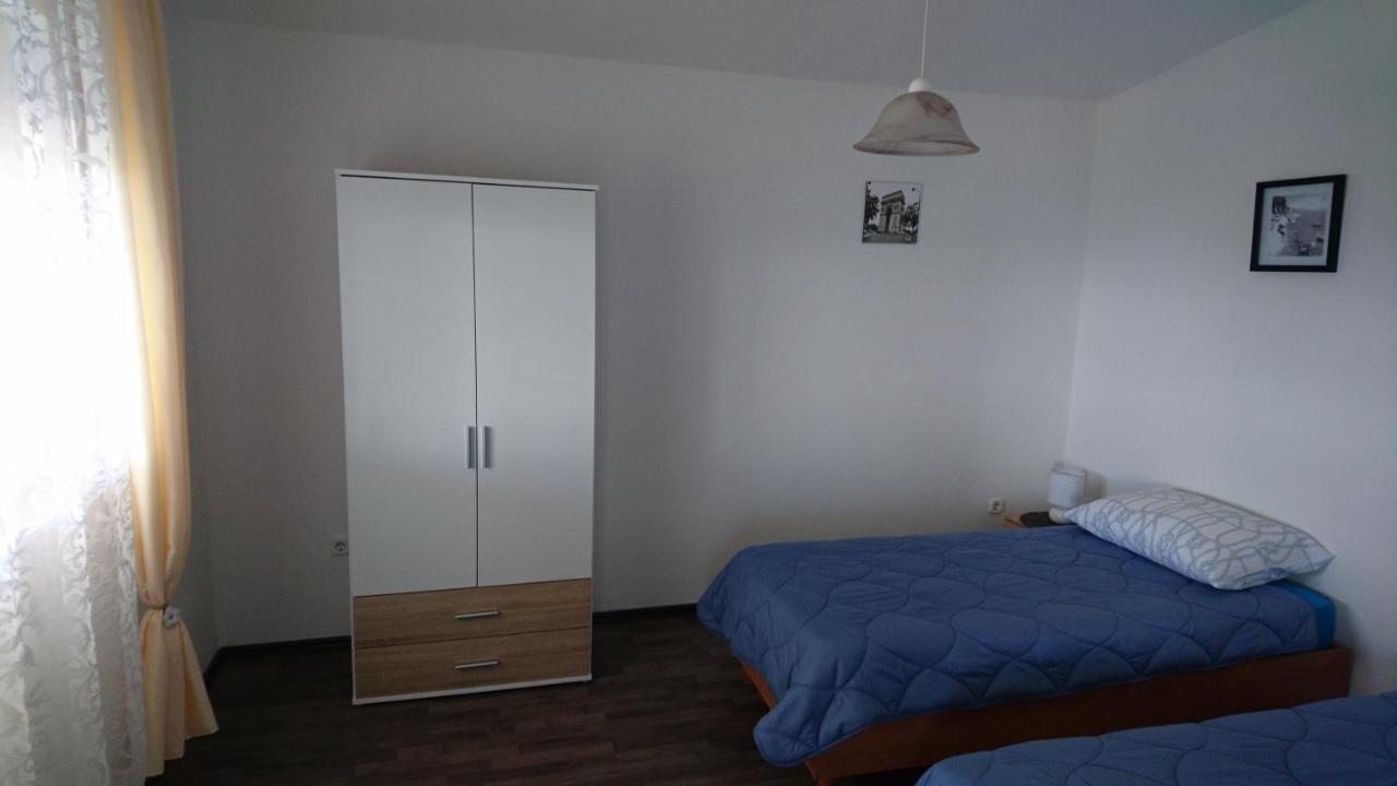 Apartman Vuleta Ražanac Eksteriør billede